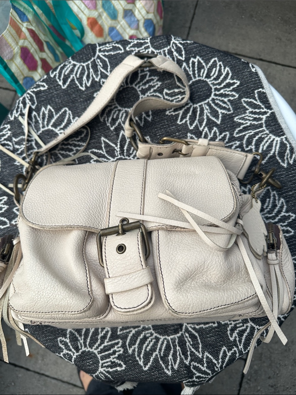Roots , Emily Shoulder Bag , bone/cream  pebbled leather
